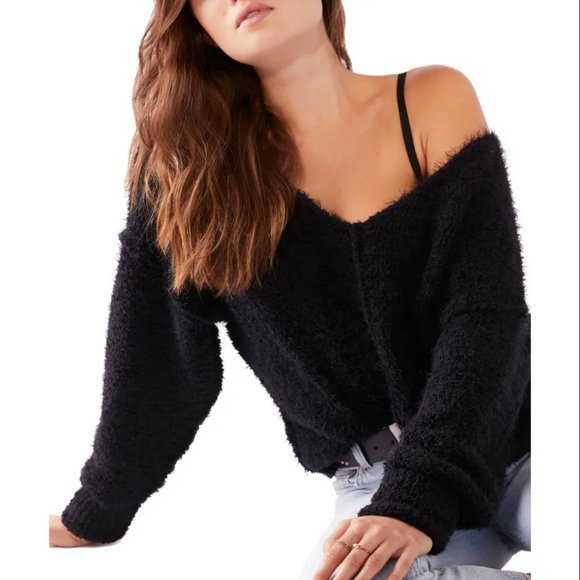 Free People Sweaters - Free People ~ Icing Slouchy Fuzzy Soft V-Neck Pullover